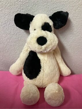 Jellycat Cream and Black Plush Dog “Rufferty” Stuffed Animals Plush Toys